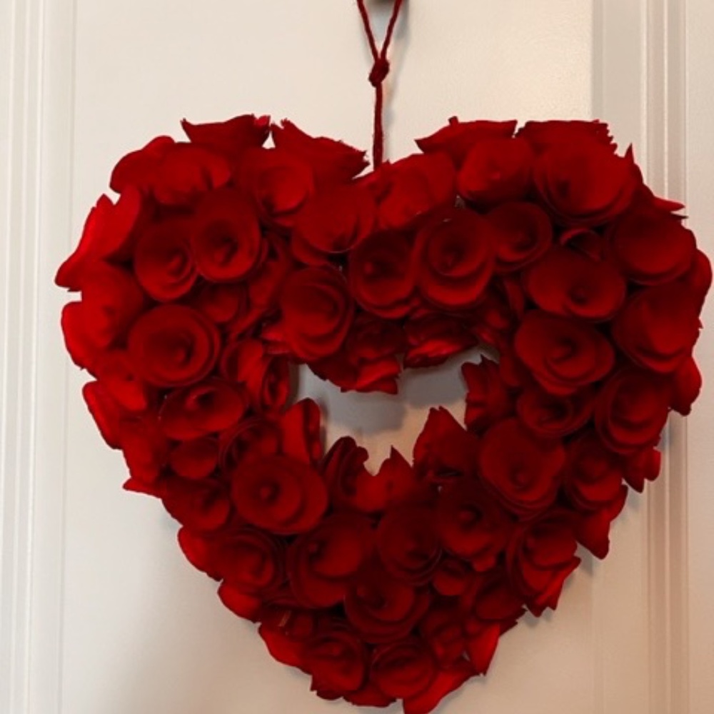 Valentine's Day  Red Heart Wreath